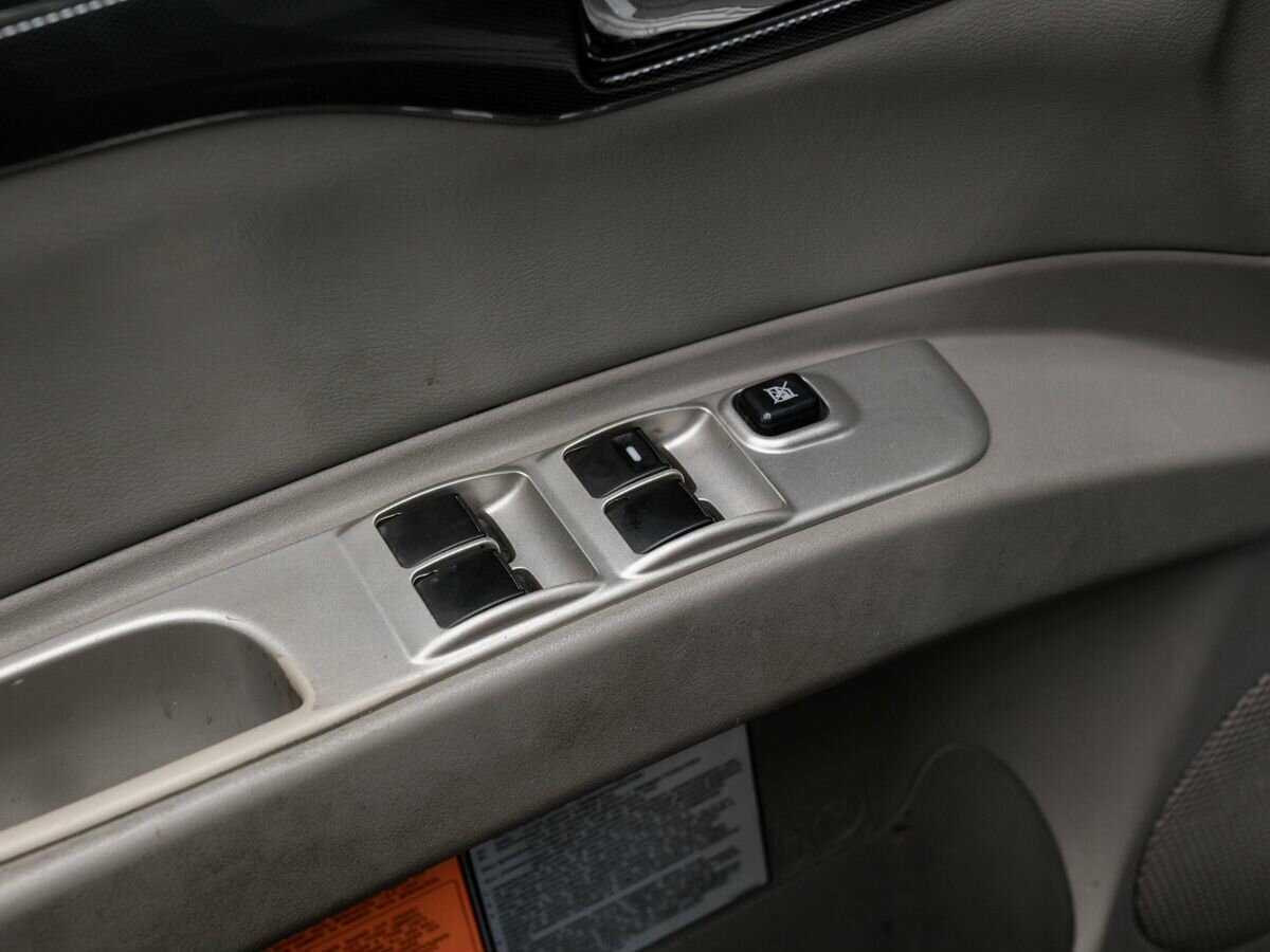 Купить Mitsubishi Pajero Sport с пробегом. Фото: #14