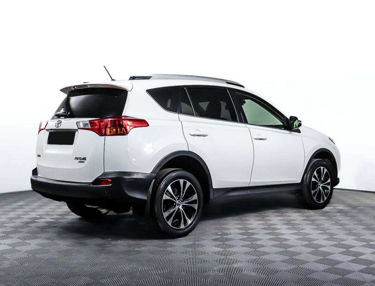 Купить Toyota RAV4 с пробегом. Фото: #4