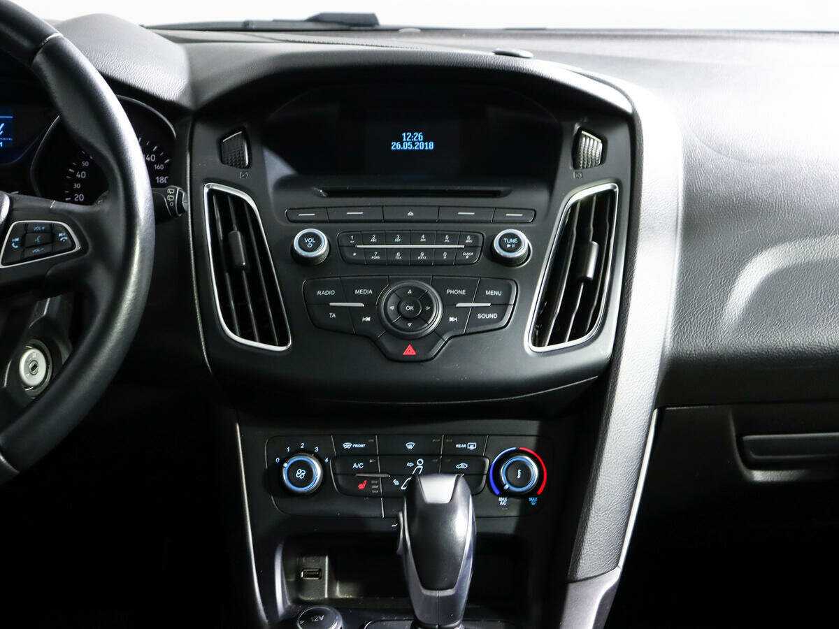 Купить Ford Focus с пробегом. Фото: #10