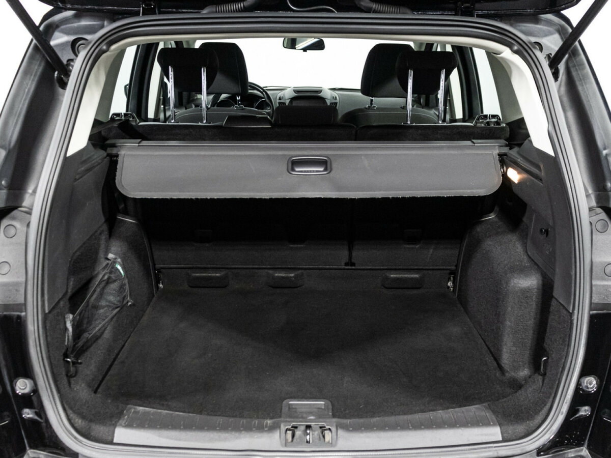 Купить Ford Kuga с пробегом. Фото: #13