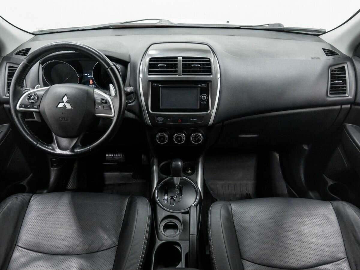 Купить Mitsubishi ASX с пробегом. Фото: #9