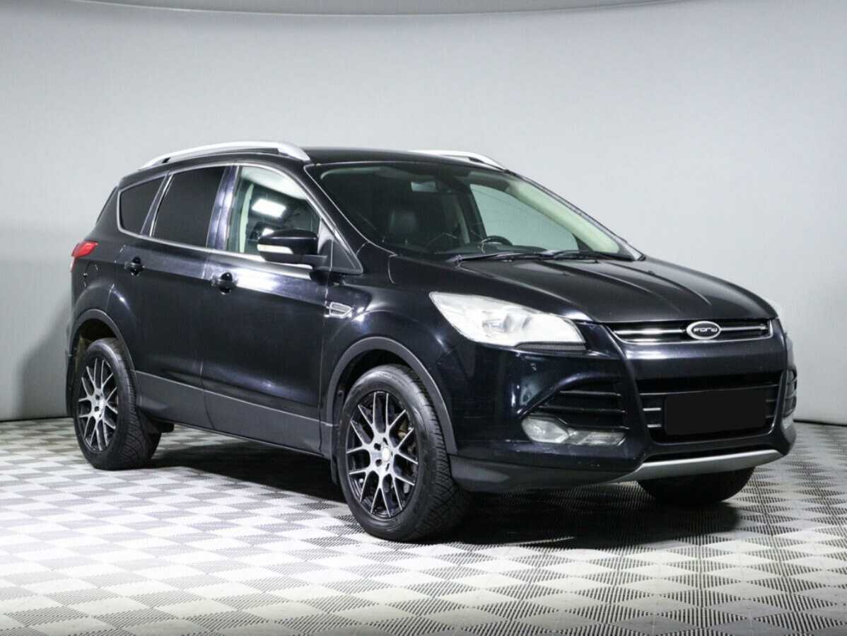 Купить Ford Kuga с пробегом. Фото: #2