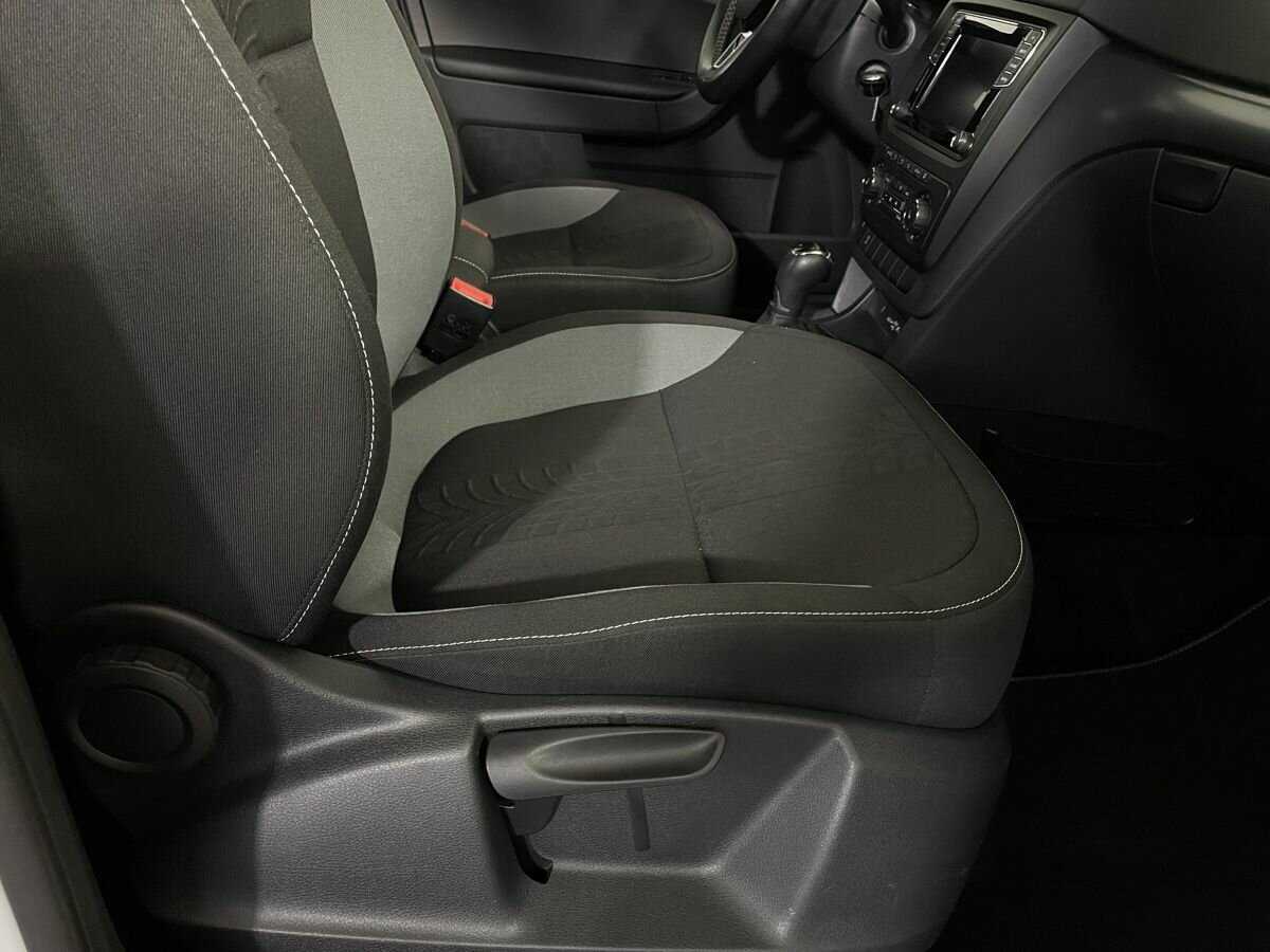 Купить Skoda Yeti с пробегом. Фото: #13