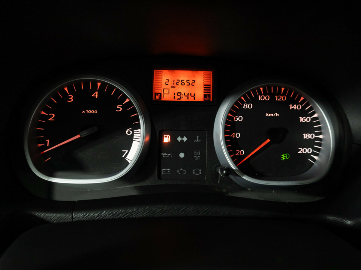 Купить Renault Duster с пробегом. Фото: #11