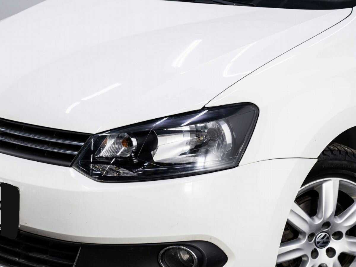 Купить Volkswagen Polo с пробегом. Фото: #6