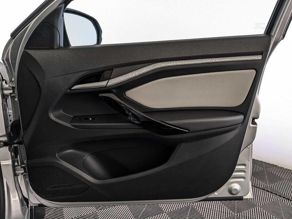 Купить Lada (ВАЗ) Vesta с пробегом. Фото: #23