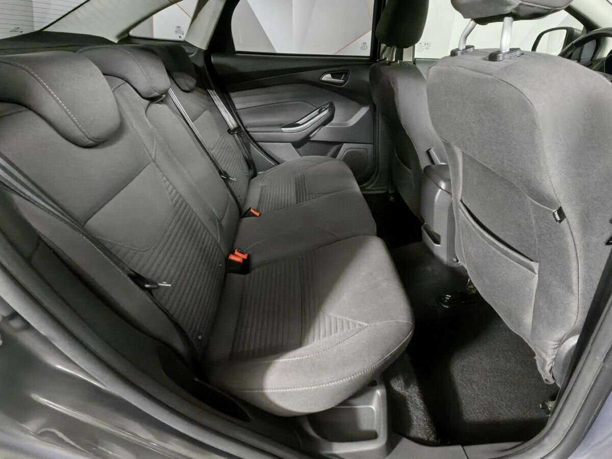 Купить Ford Focus с пробегом. Фото: #11