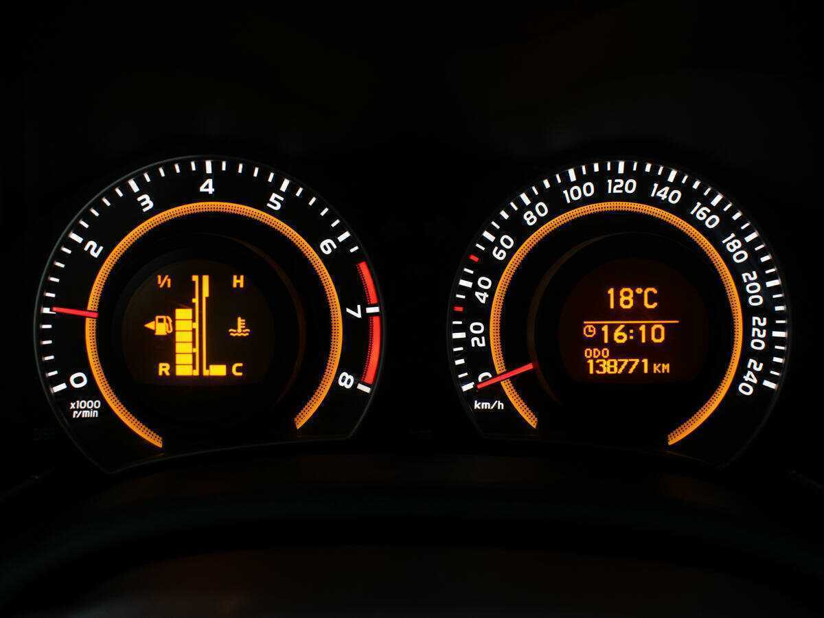 Купить Toyota Corolla с пробегом. Фото: #11