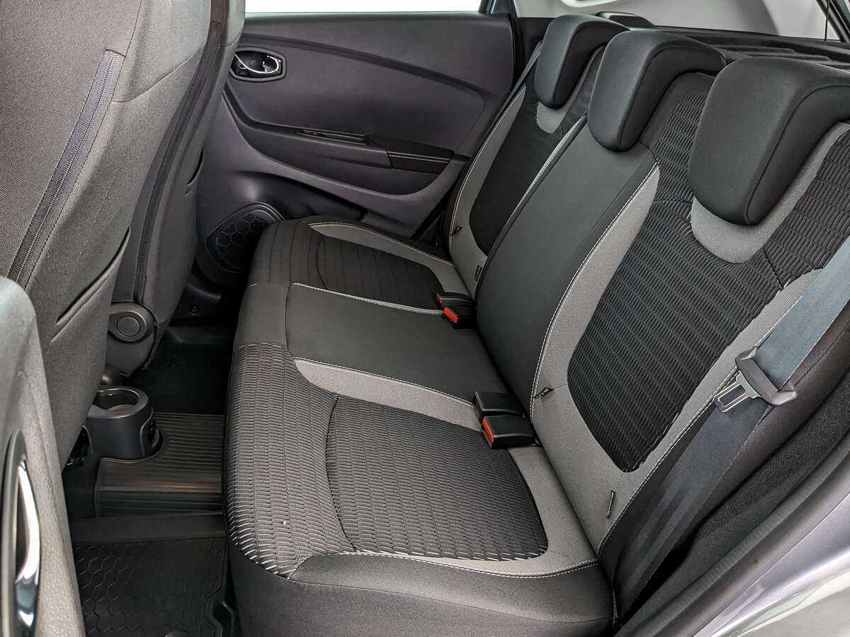 Купить Renault Kaptur с пробегом. Фото: #12