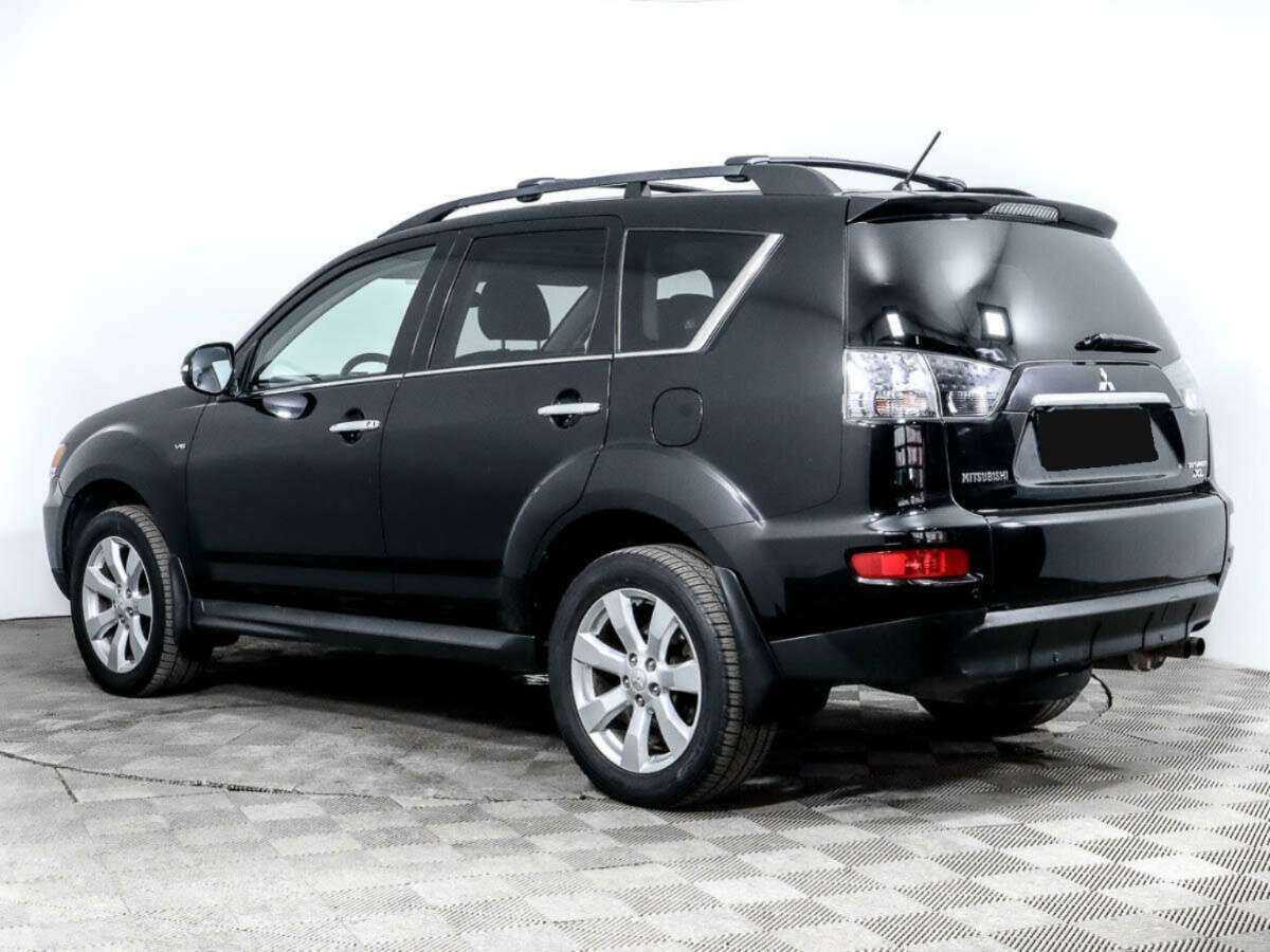 Купить Mitsubishi Outlander с пробегом. Фото: #5