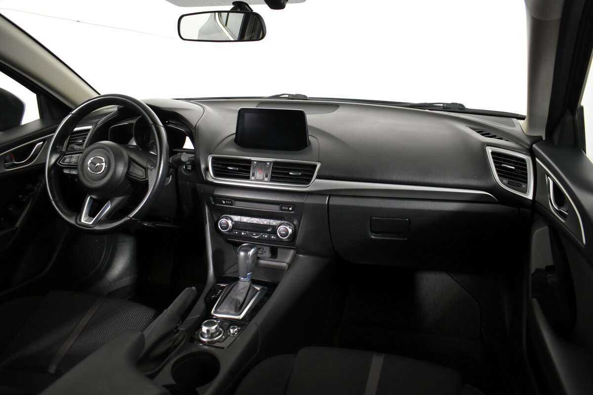 Купить Mazda 3 с пробегом. Фото: #12