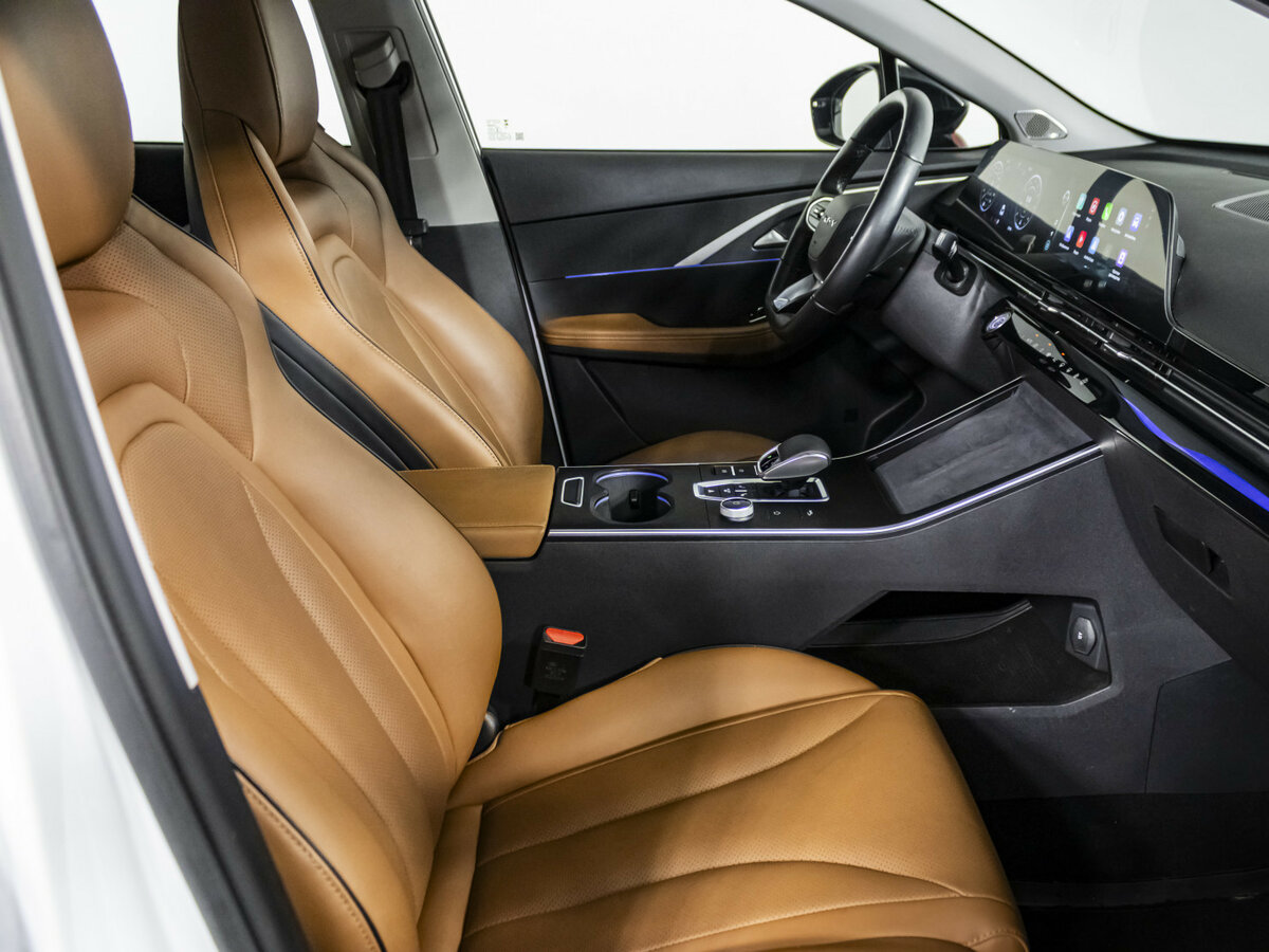 Купить OMODA C5 с пробегом. Фото: #8