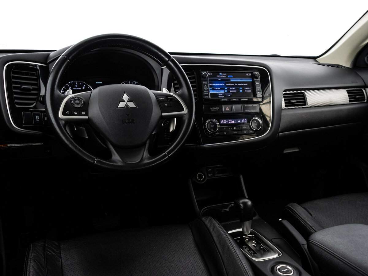 Купить Mitsubishi Outlander с пробегом. Фото: #8