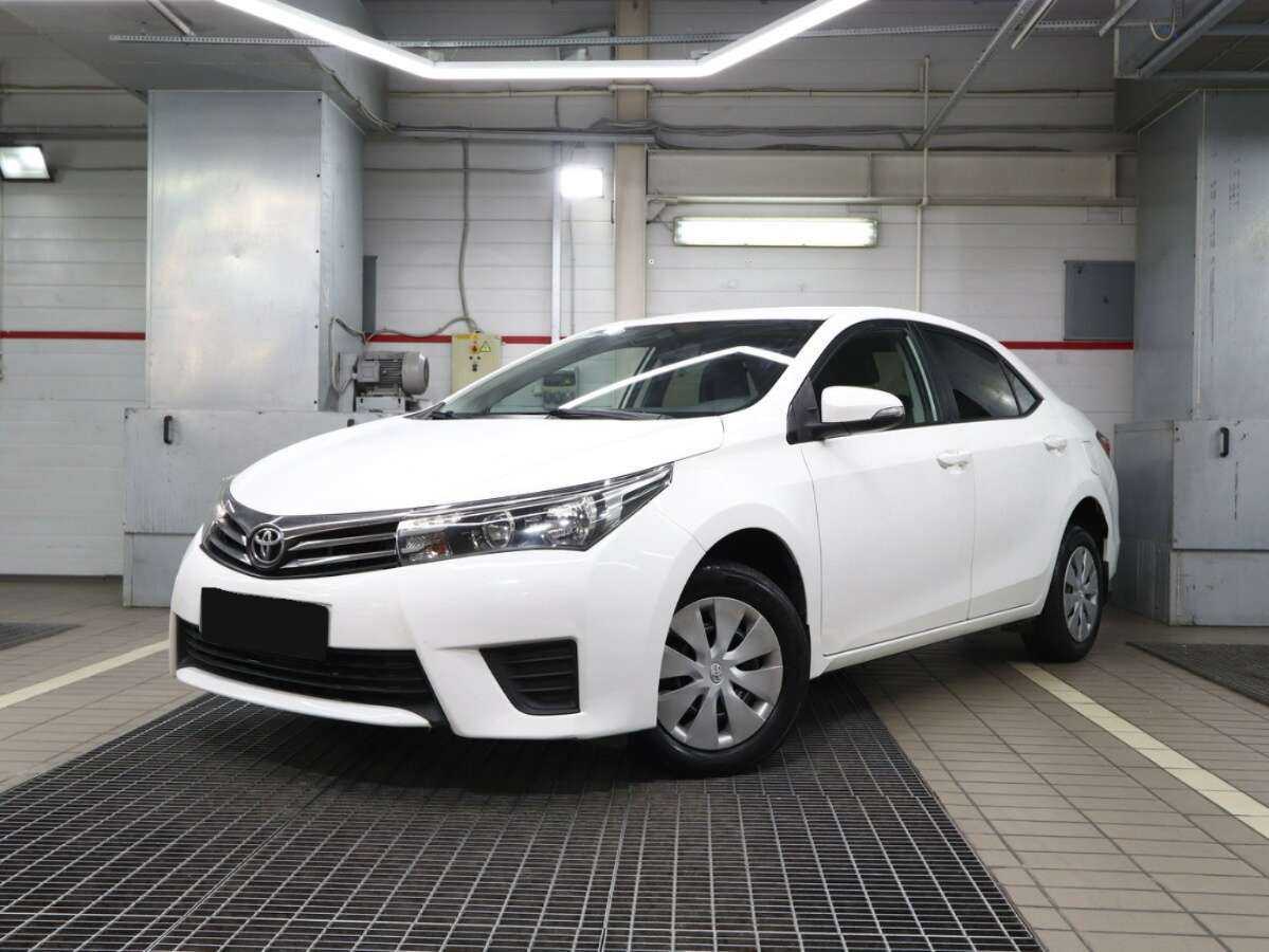 Купить Toyota Corolla с пробегом. Посмотреть фото
