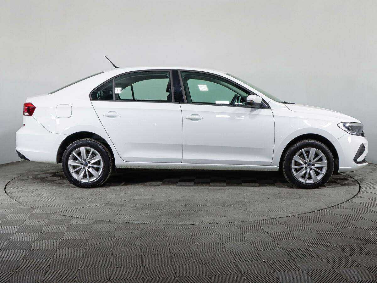 Купить Volkswagen Polo с пробегом. Фото: #3