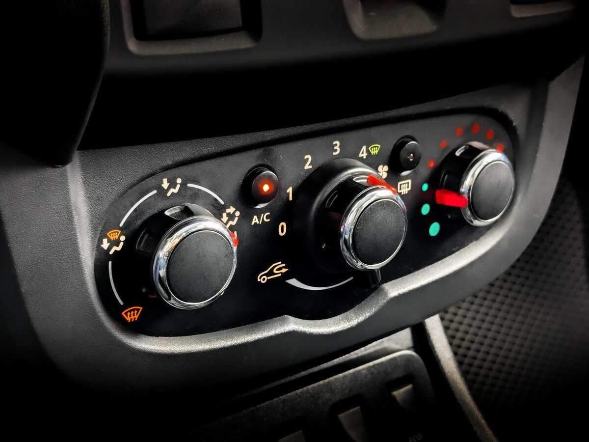 Купить Renault Duster с пробегом. Фото: #20