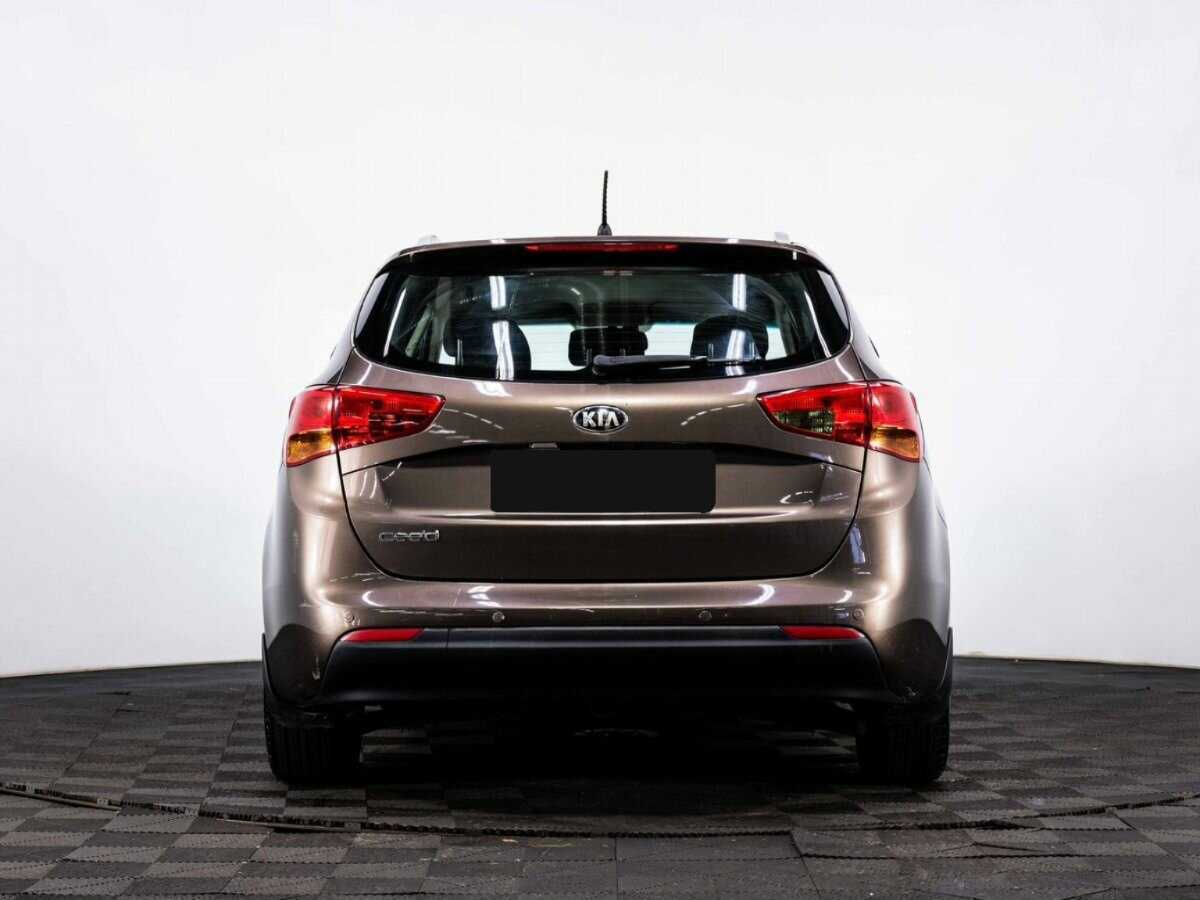 Купить Kia Ceed с пробегом. Фото: #4