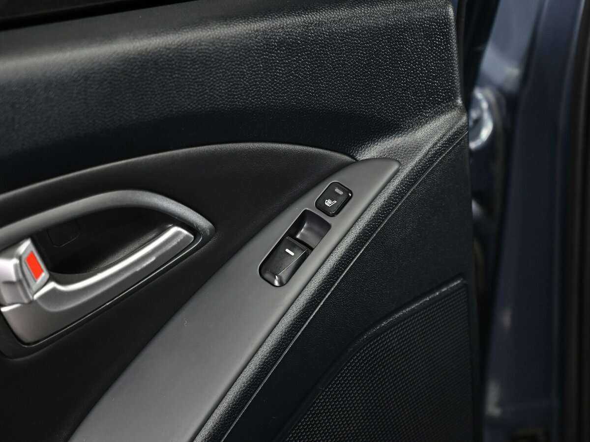 Купить Hyundai ix35 с пробегом. Фото: #12
