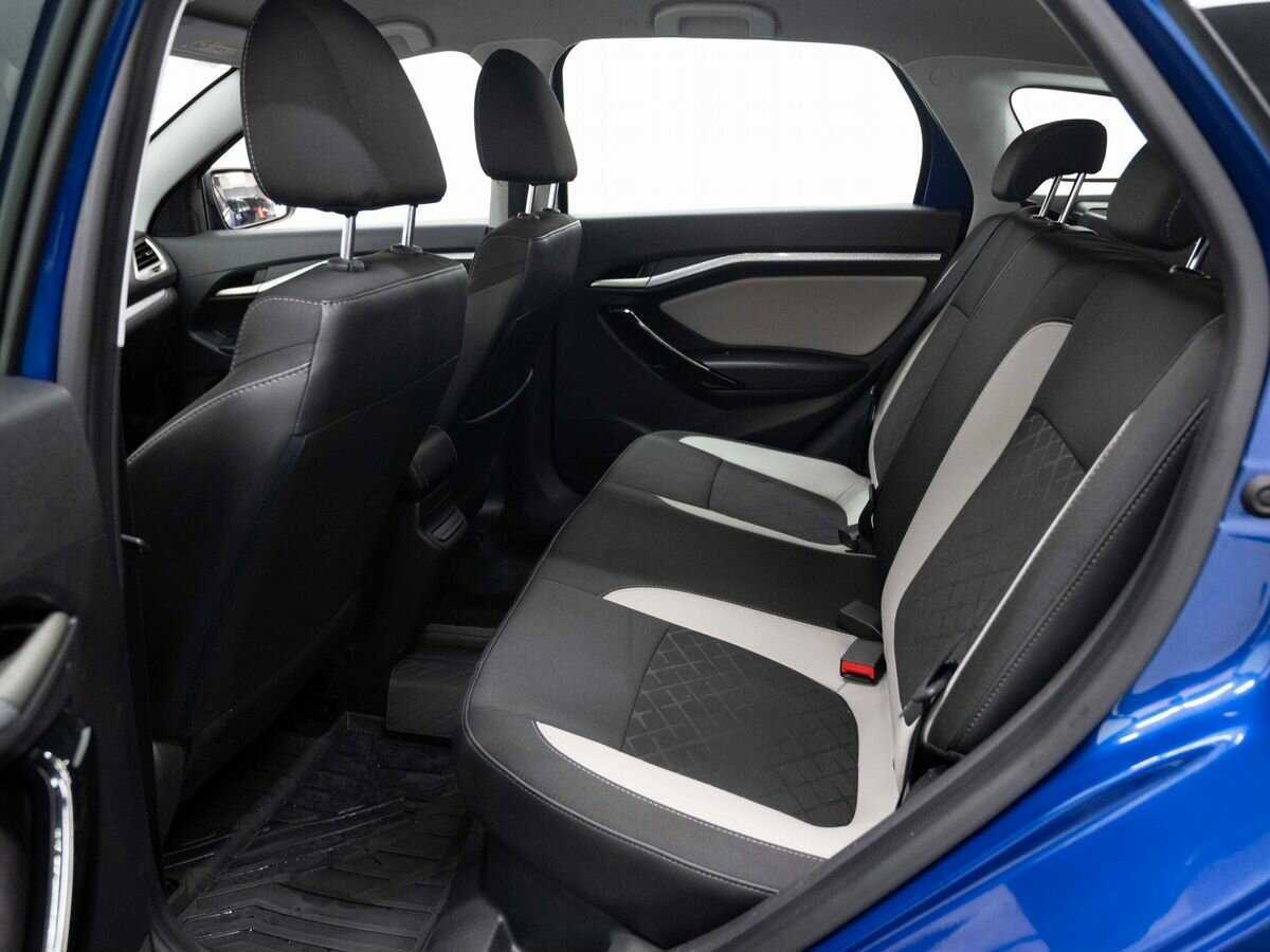 Купить Lada (ВАЗ) Vesta с пробегом. Фото: #8