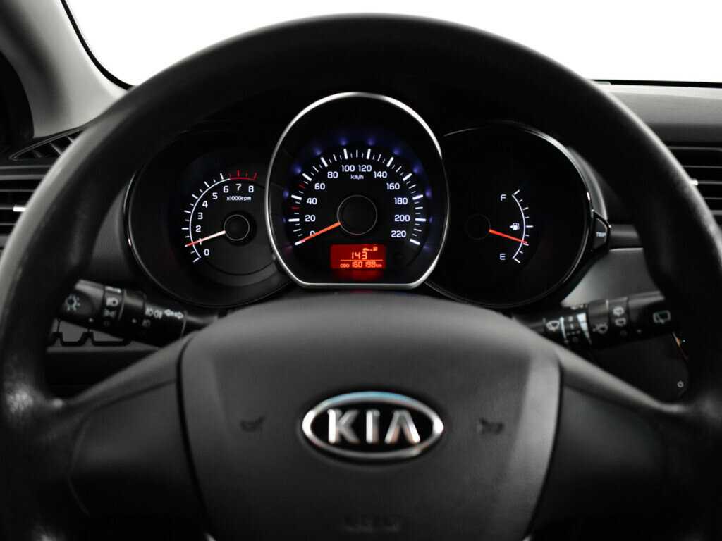 Купить Kia Rio с пробегом. Фото: #10