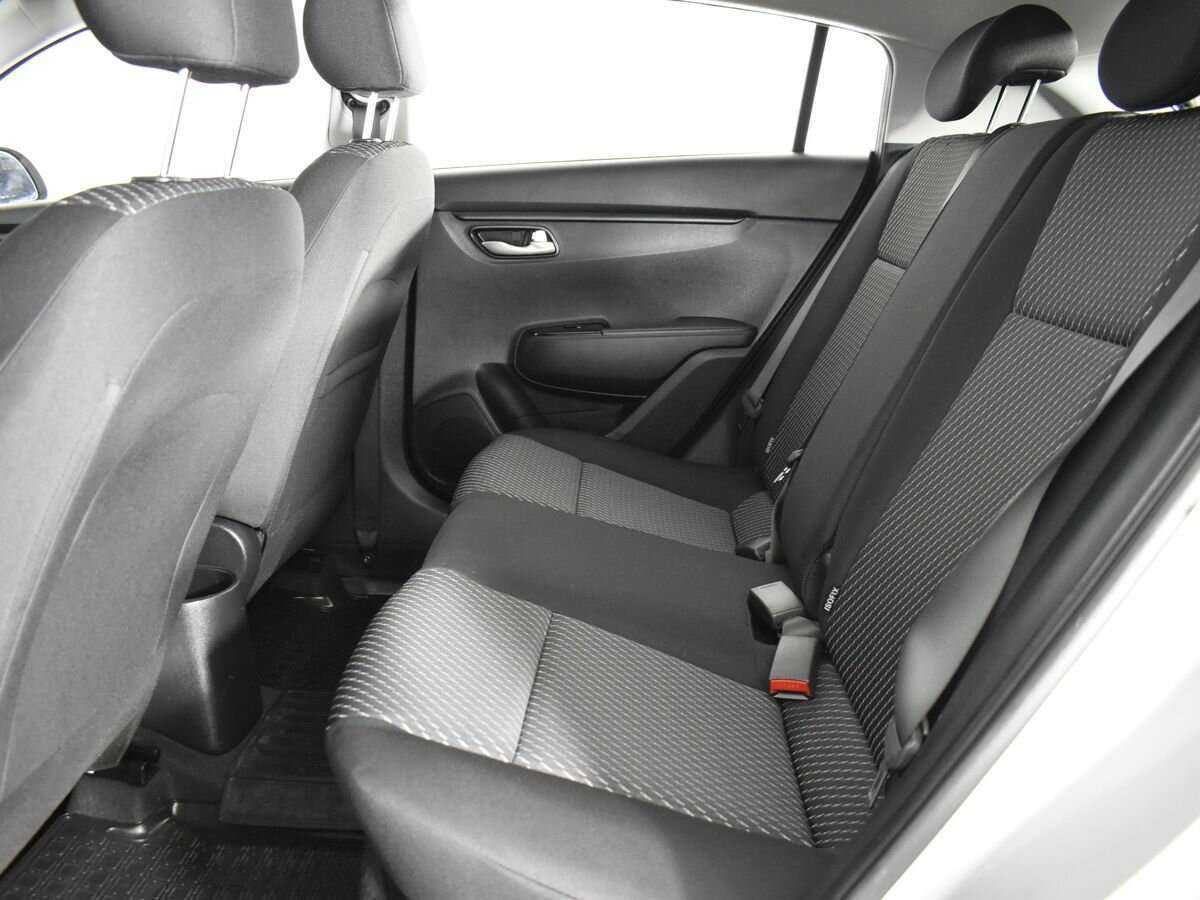 Купить Kia Rio с пробегом. Фото: #12