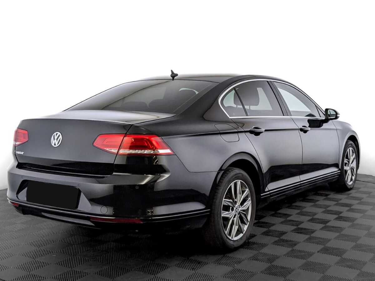 Купить Volkswagen Passat с пробегом. Фото: #4