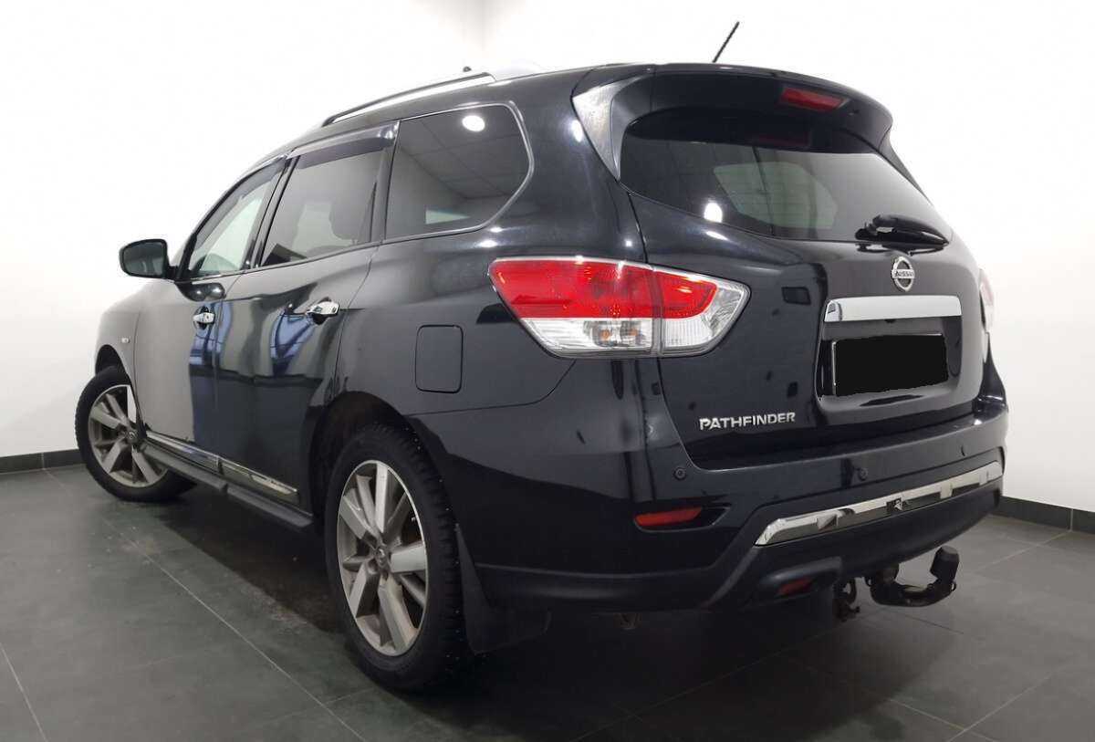 Купить Nissan Pathfinder с пробегом. Фото: #3