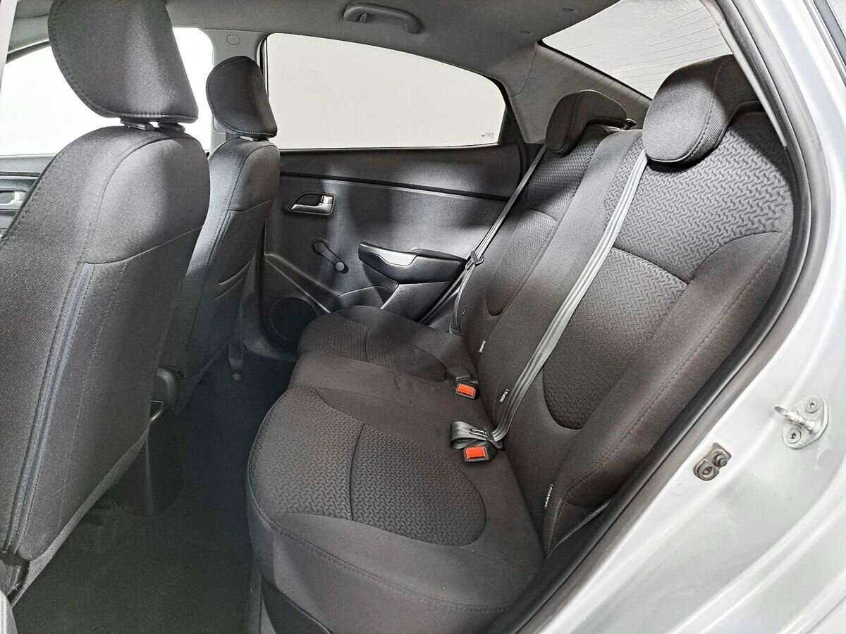 Купить Kia Rio с пробегом. Фото: #9