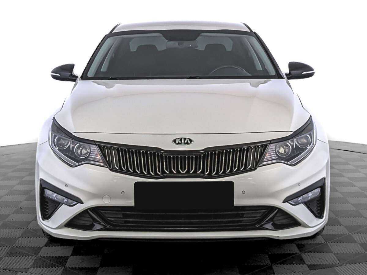 Купить Kia Optima с пробегом. Фото: #1