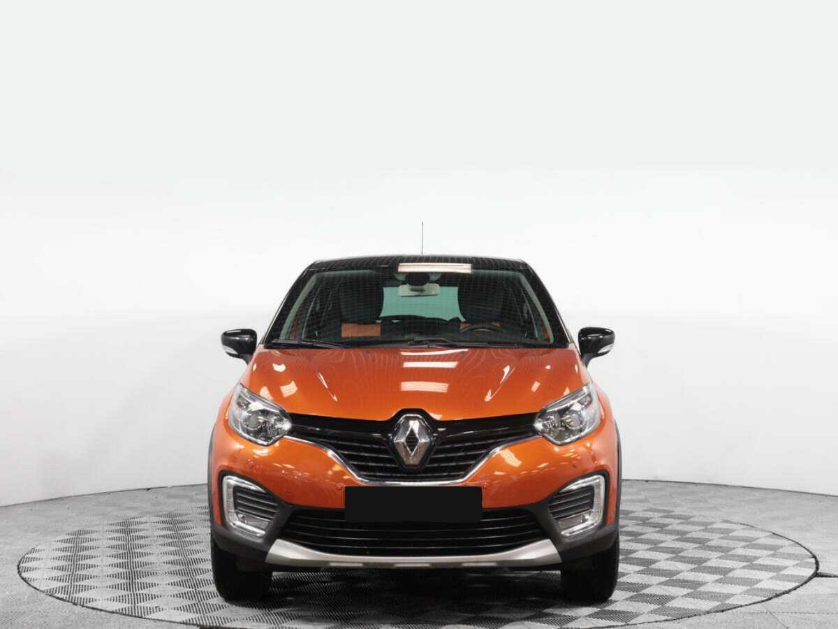 Купить Renault Kaptur с пробегом. Посмотреть фото