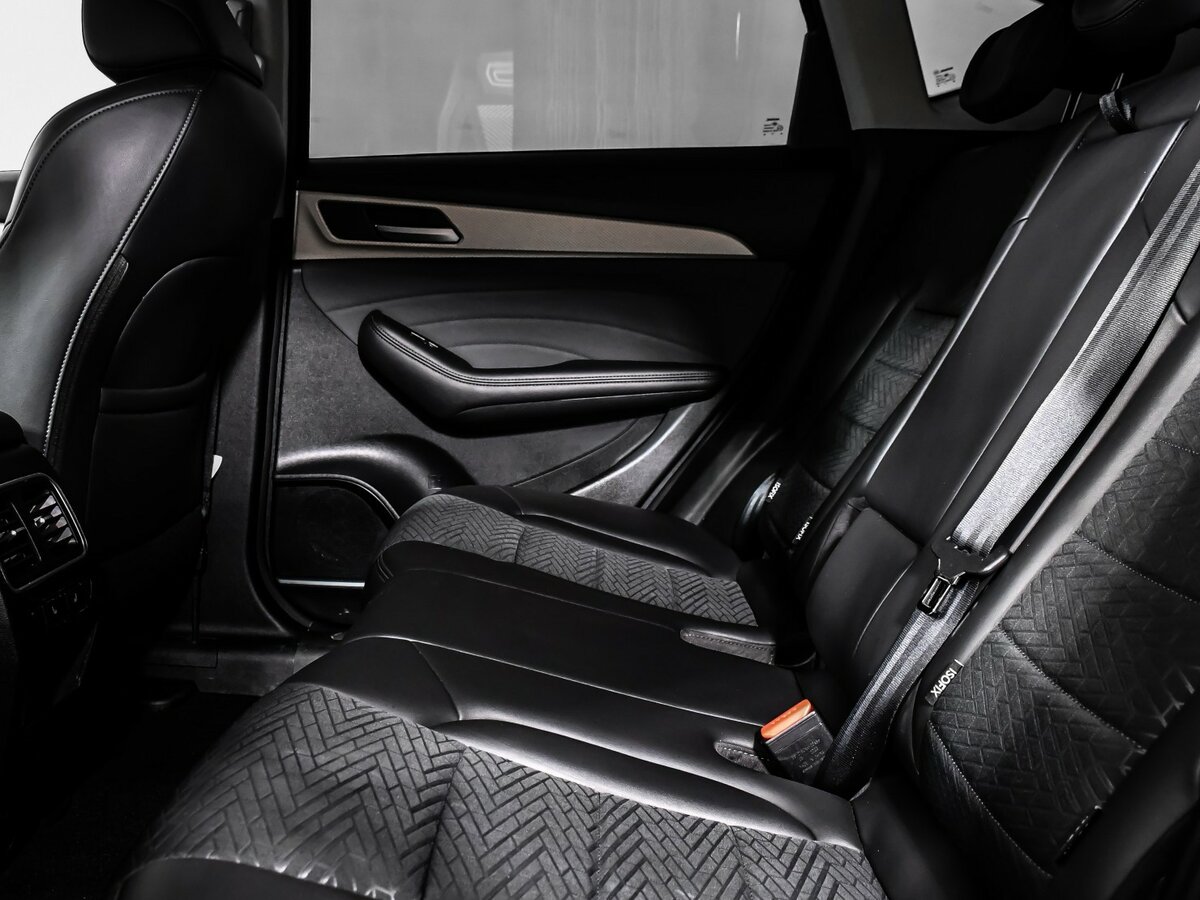 Купить Haval F7 с пробегом. Фото: #12