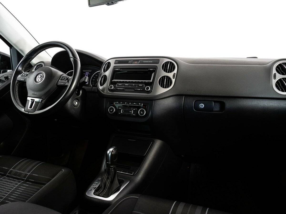 Купить Volkswagen Tiguan с пробегом. Фото: #6