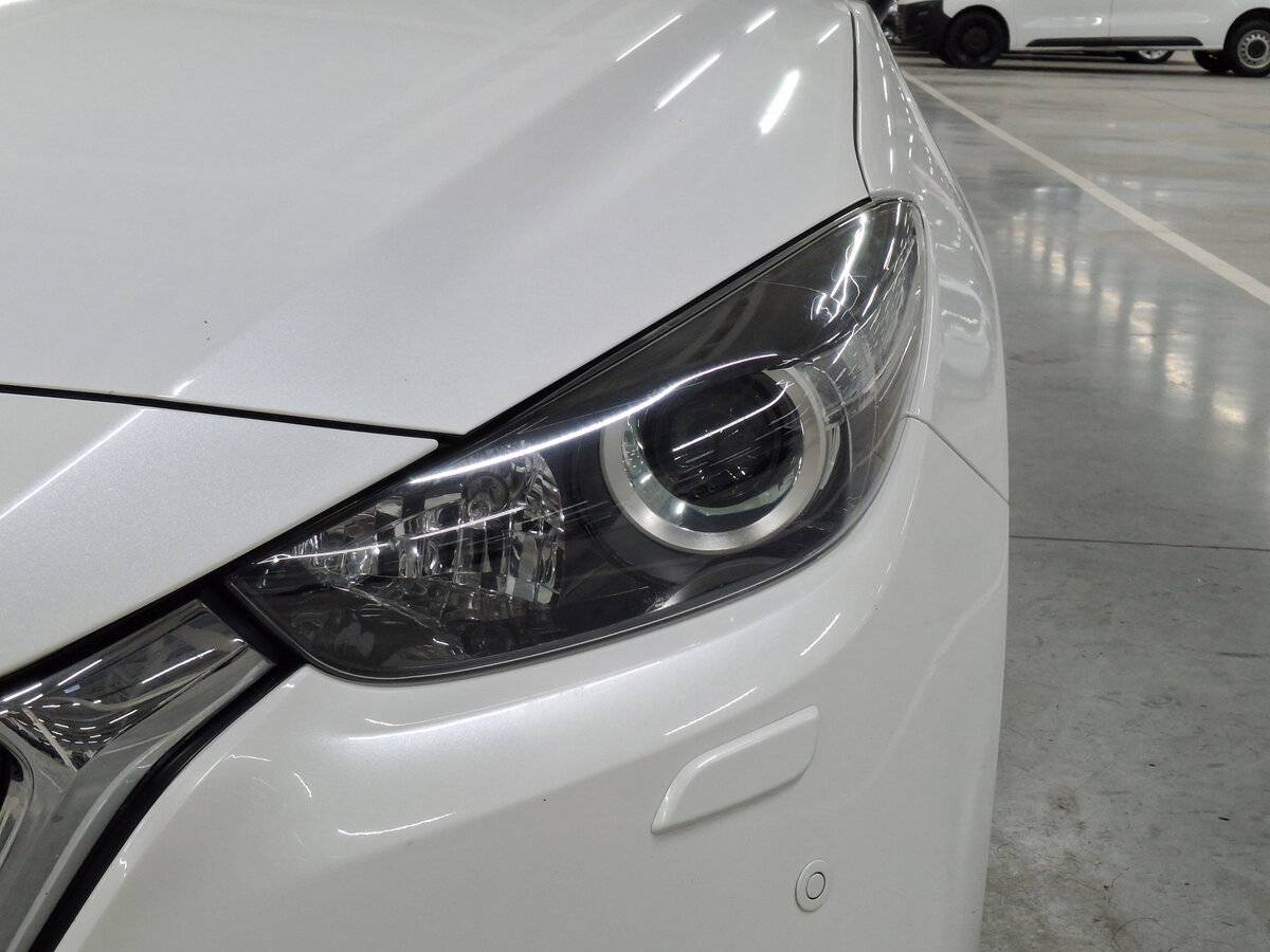 Купить Mazda 3 с пробегом. Фото: #16