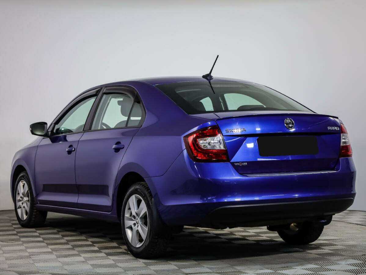Купить Skoda Rapid с пробегом. Фото: #5
