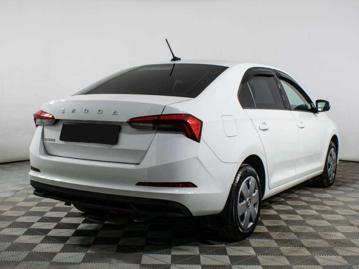 Купить Skoda Rapid с пробегом. Фото: #3