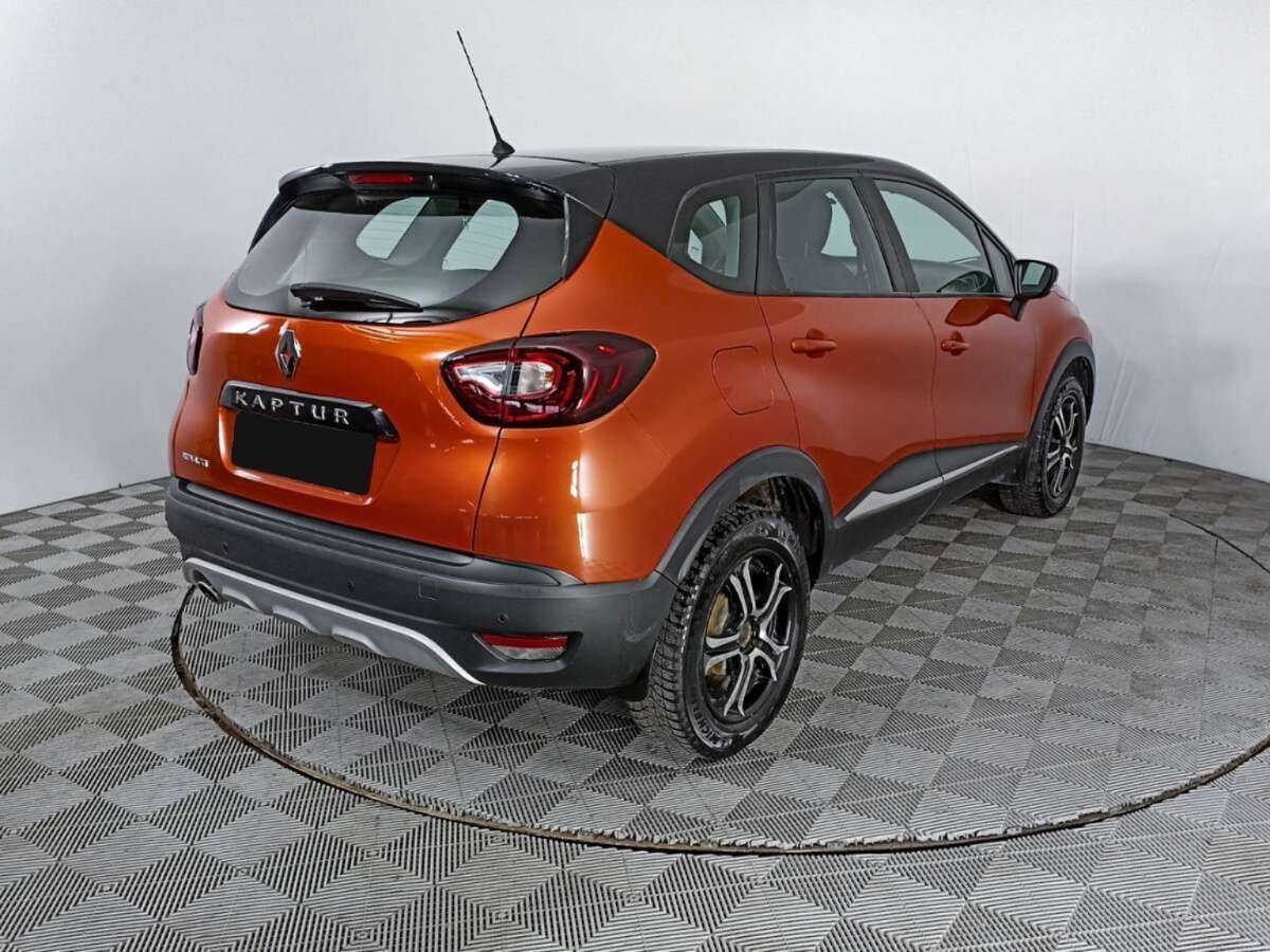 Купить Renault Kaptur с пробегом. Фото: #4