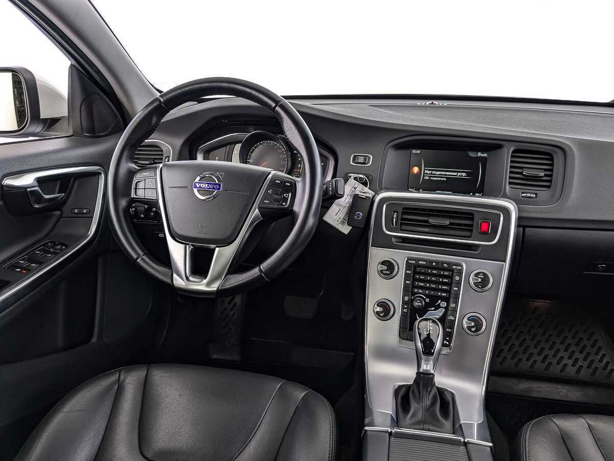 Купить Volvo S60 с пробегом. Фото: #16