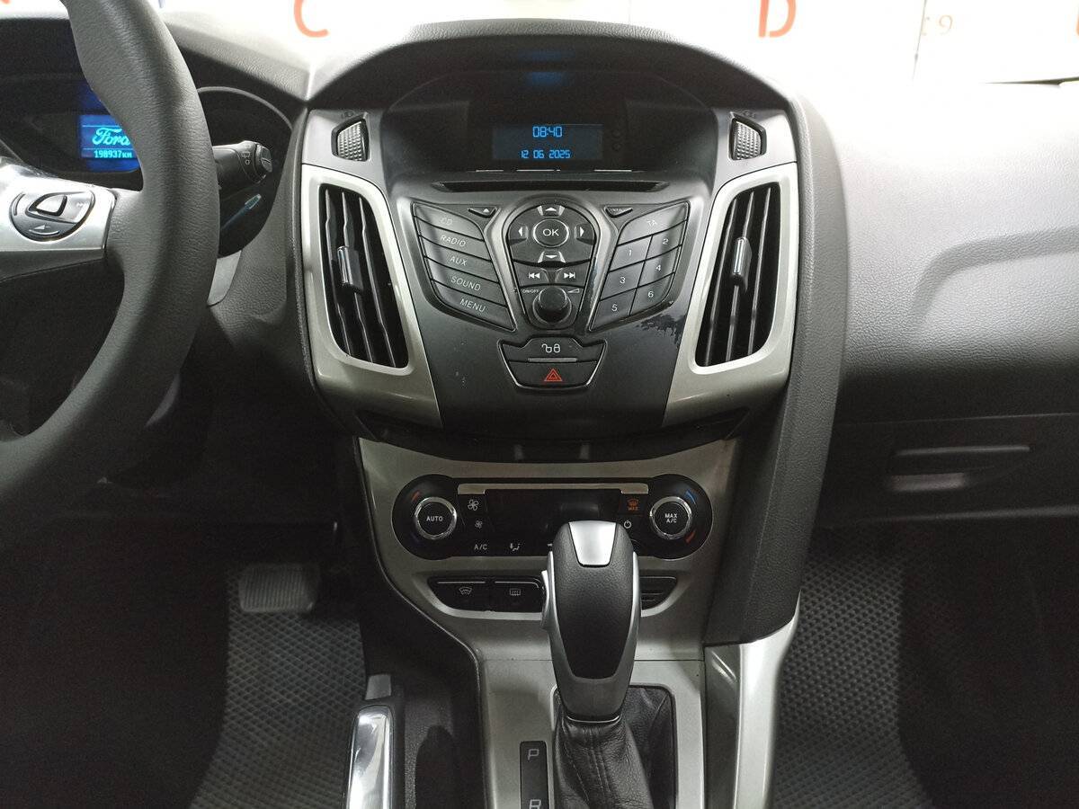 Купить Ford Focus с пробегом. Фото: #14