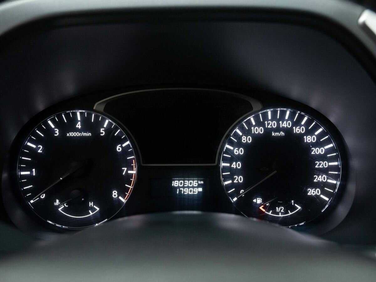 Купить Nissan Pathfinder с пробегом. Фото: #20