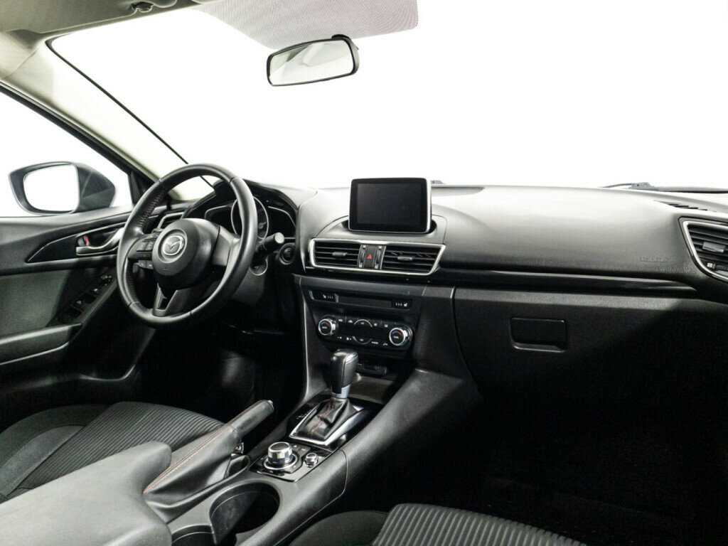 Купить Mazda 3 с пробегом. Фото: #8