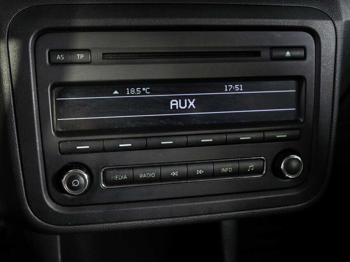 Купить Skoda Fabia с пробегом. Фото: #15