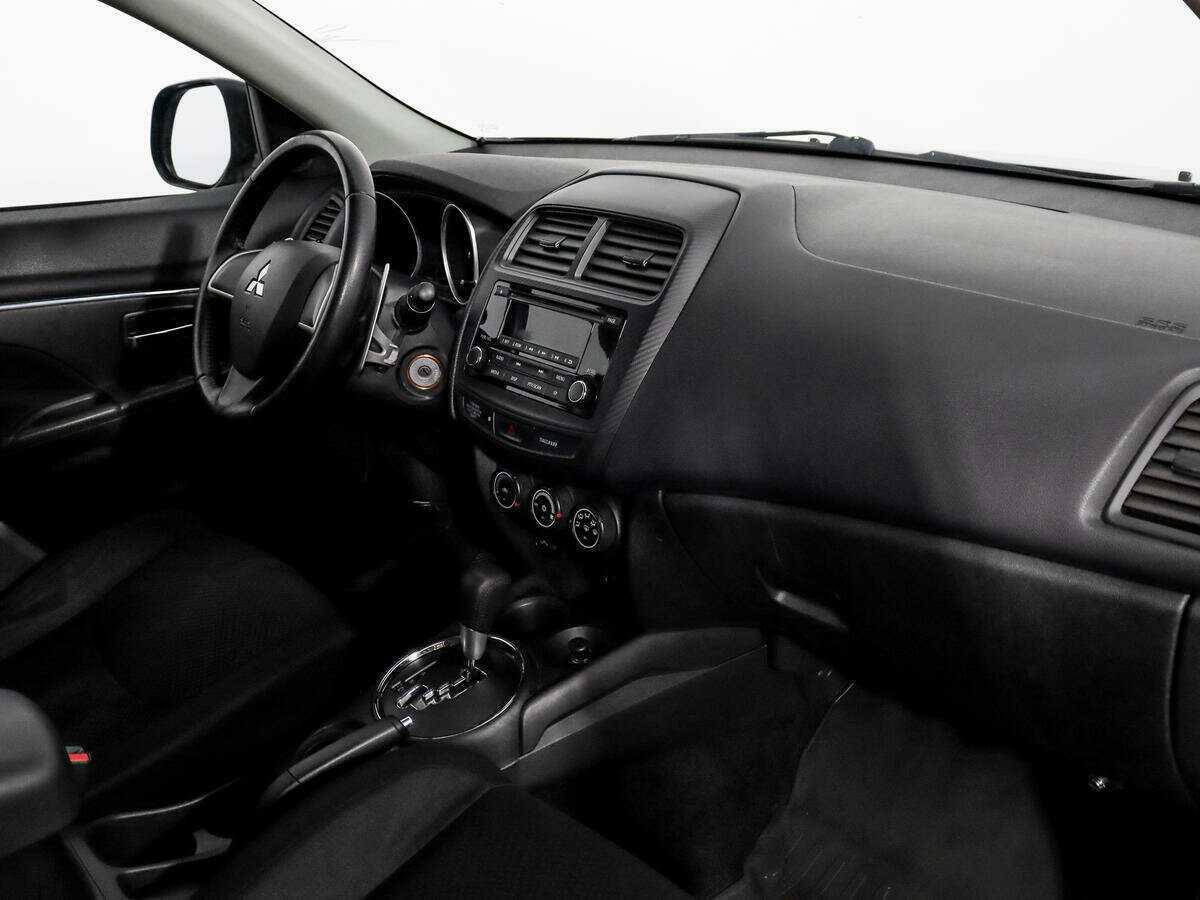 Купить Mitsubishi ASX с пробегом. Фото: #10