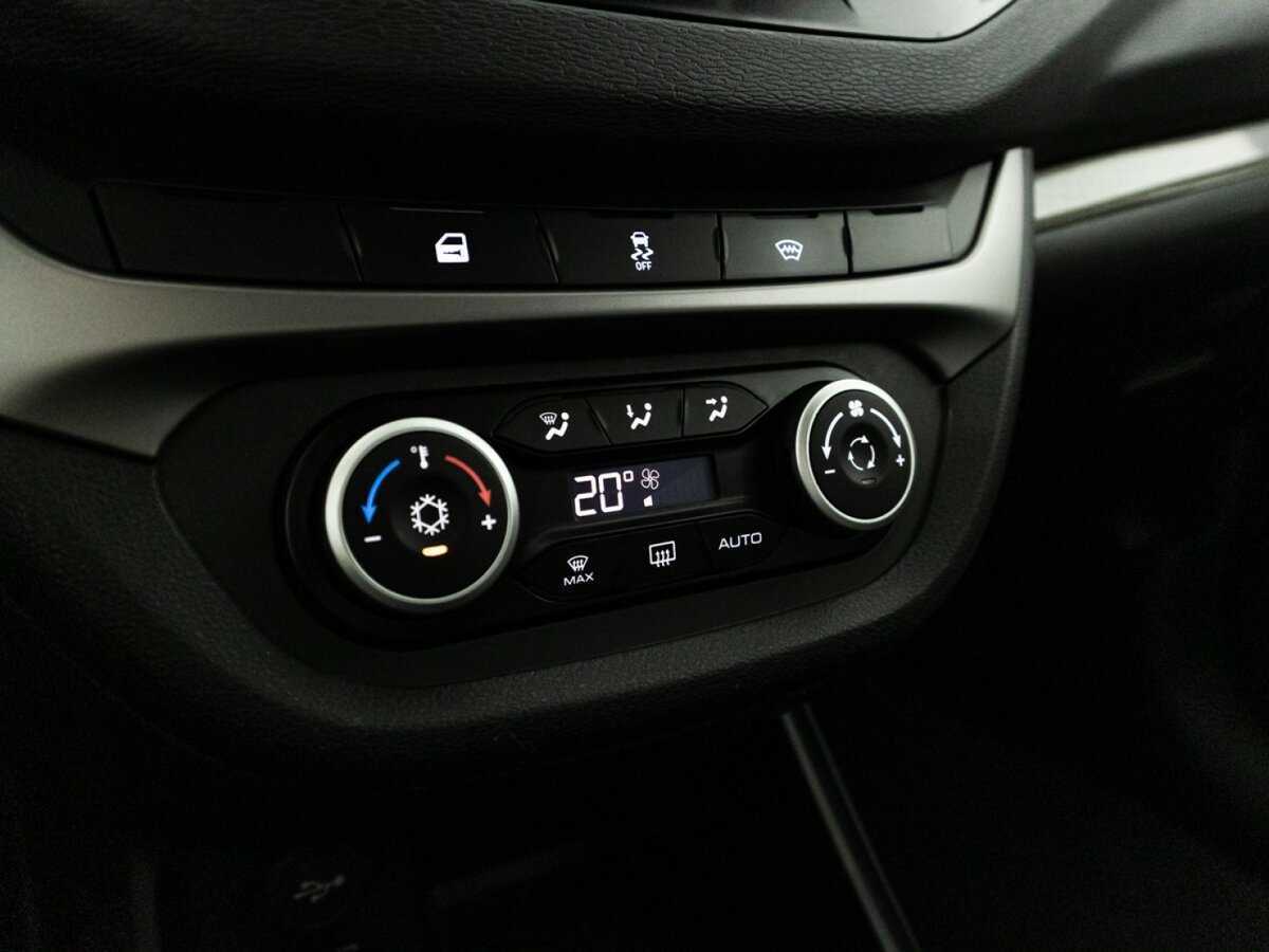 Купить Lada (ВАЗ) Vesta с пробегом. Фото: #15