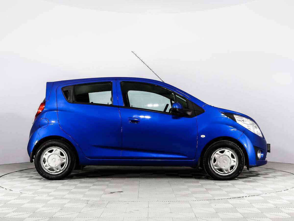 Купить Chevrolet Spark с пробегом. Фото: #3