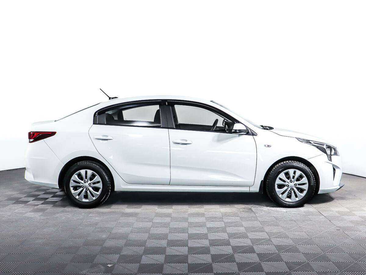 Купить Kia Rio с пробегом. Фото: #3