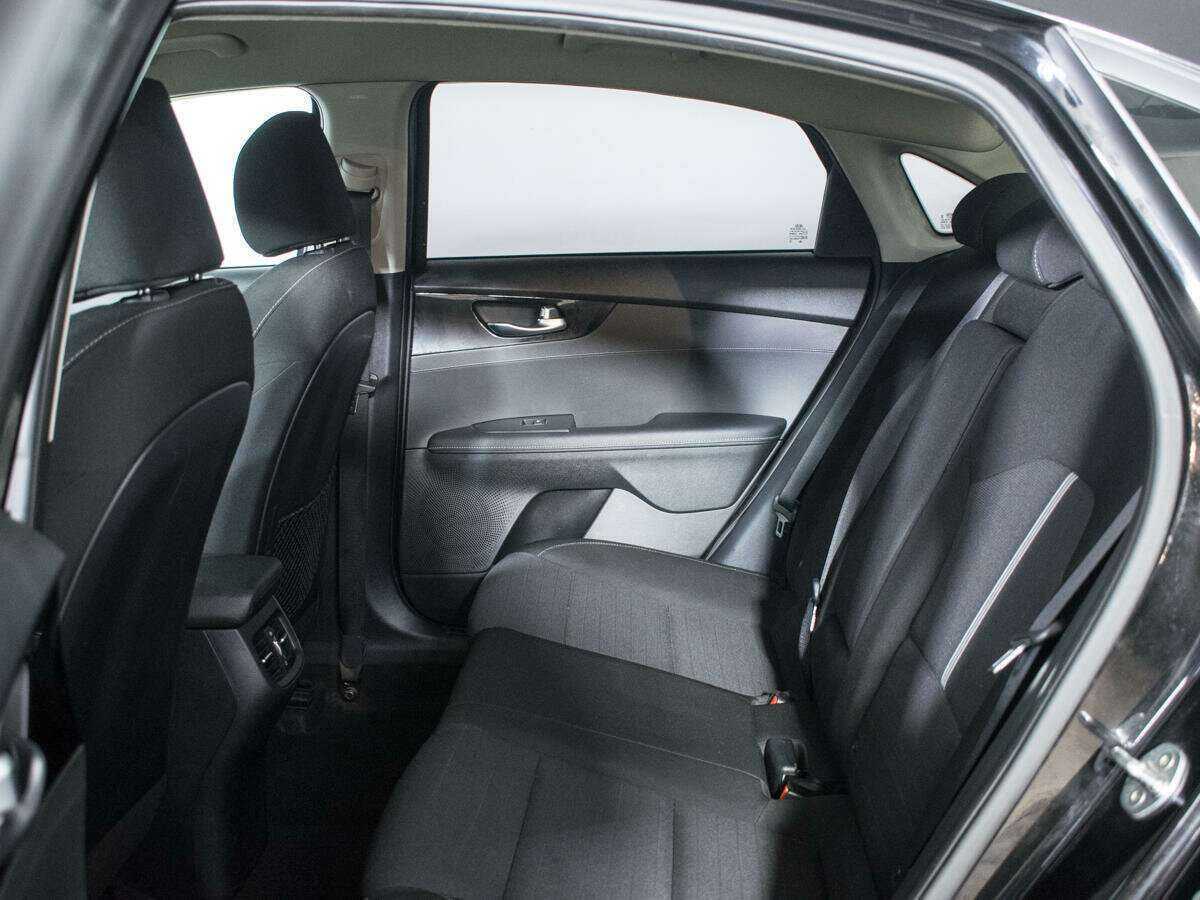 Купить Kia Cerato с пробегом. Фото: #7