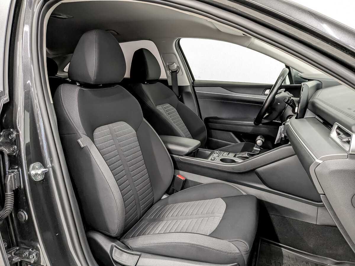 Купить Kia K5 с пробегом. Фото: #21