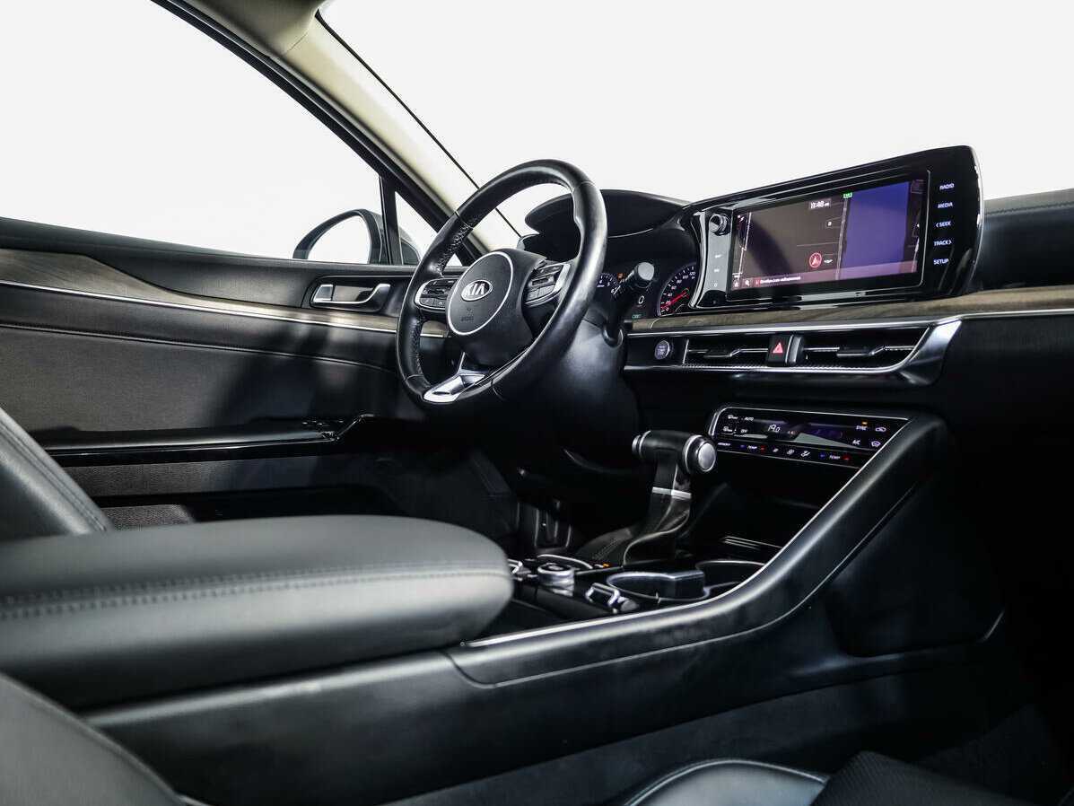 Купить Kia K5 с пробегом. Фото: #7