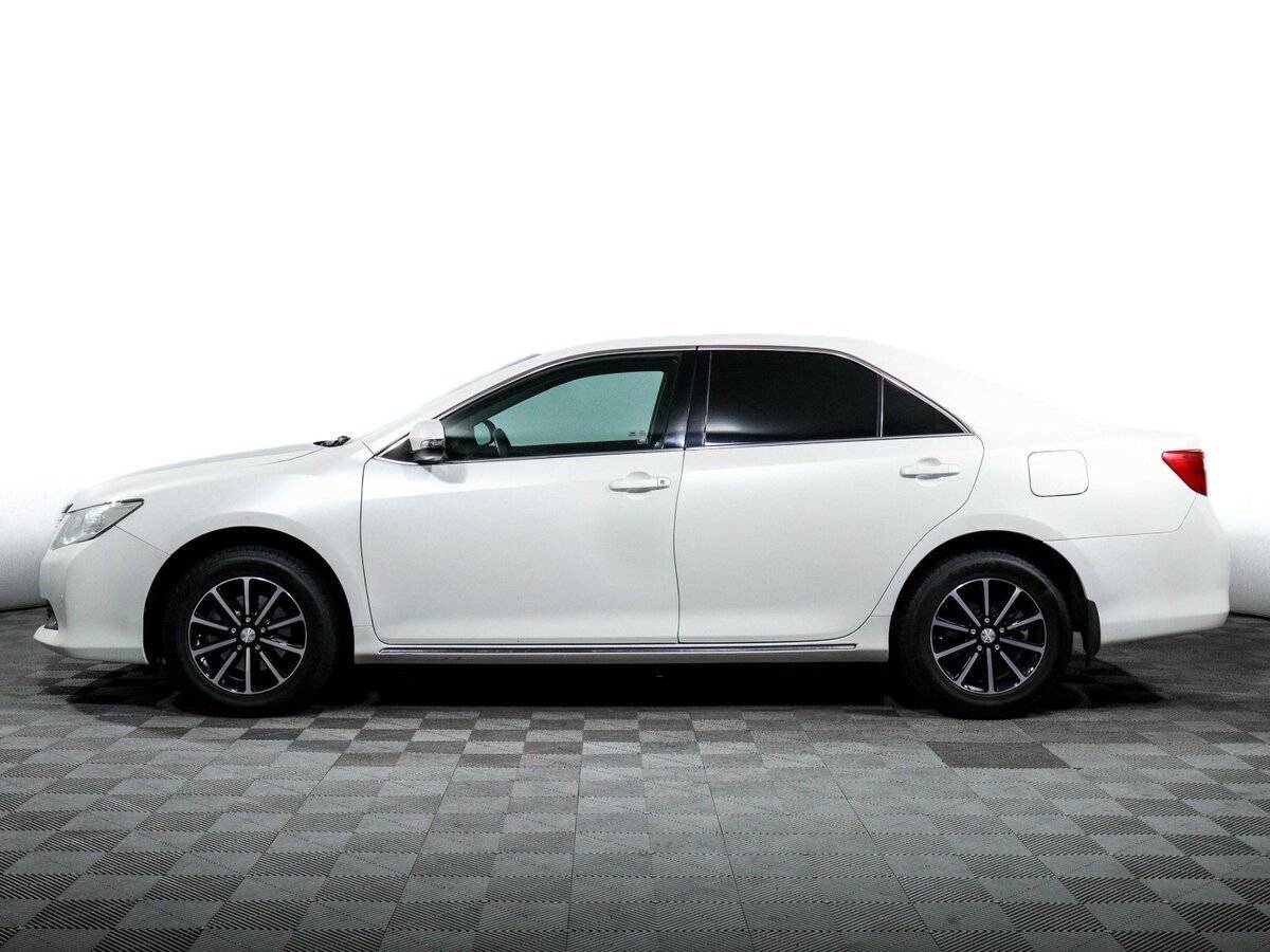 Купить Toyota Camry с пробегом. Фото: #7