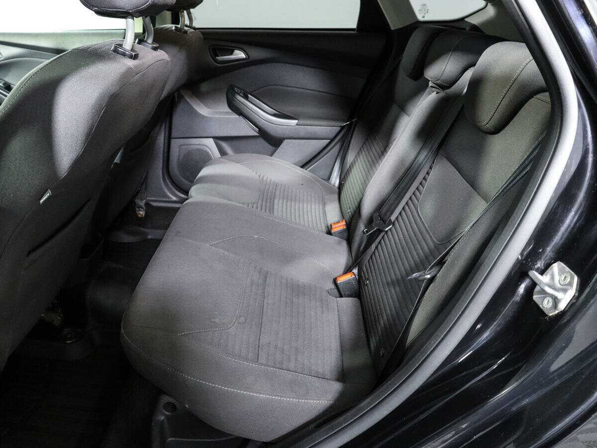 Купить Ford Focus с пробегом. Фото: #7